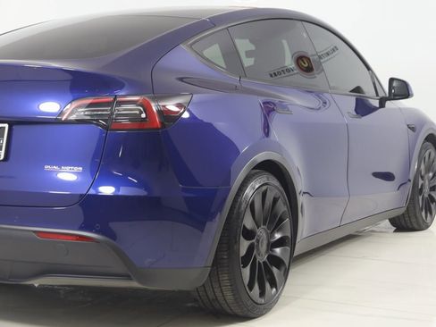 Used 2022 Tesla Model Y Performance image 44