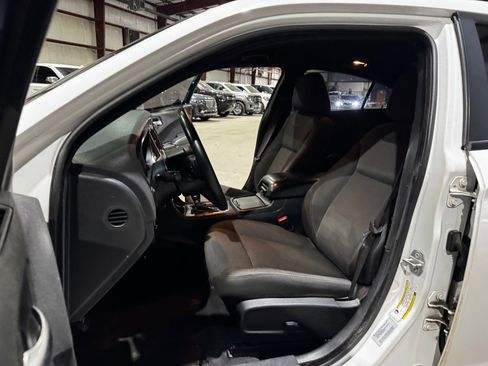 Used 2018 Dodge Charger SXT w/ Blacktop Package image 14