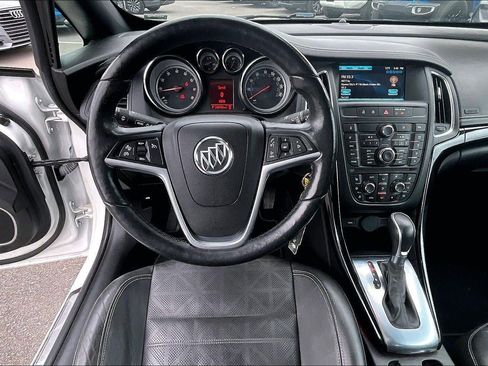 Used 2018 Buick Cascada Premium FWD image 5