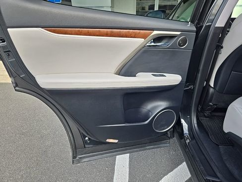 Used 2022 Lexus RX 350L Premium image 49