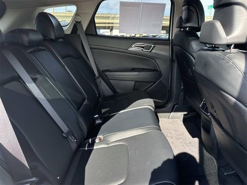 Certified 2023 Kia Sportage EX image 19