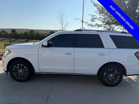 Used 2019 Ford Expedition Limited w/ Equipment Group 301A AWD/4WD image 1