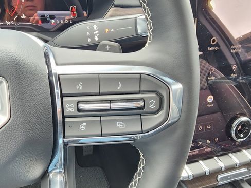 New 2026 GMC Acadia Denali image 22