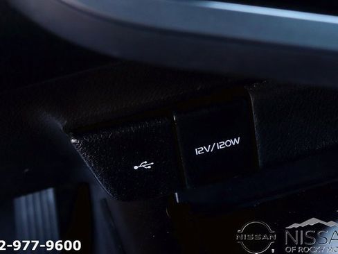 Used 2023 Toyota Camry LE image 20