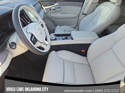 Used 2026 Volvo XC90 B6 Ultra w/ Protection Package Premier AWD/4WD image 13