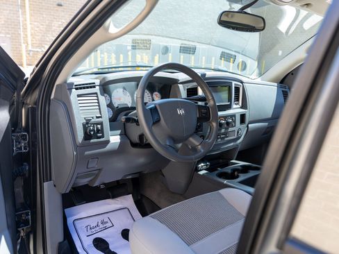 Used 2008 Dodge Ram 2500 Truck SLT w/ Popular Equipment Group AWD/4WD image 20