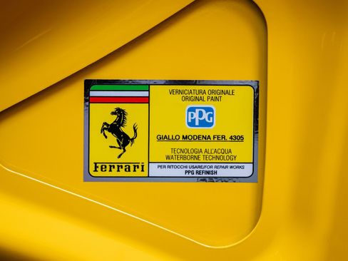 Used 2025 Ferrari Roma Spider image 29