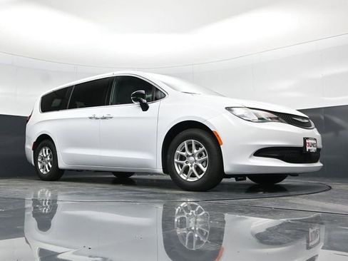 New 2026 Chrysler Voyager LX FWD image 58