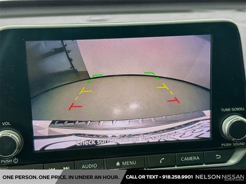 Used 2019 Nissan Altima 2.5 SR w/ SR Premium Package image 13