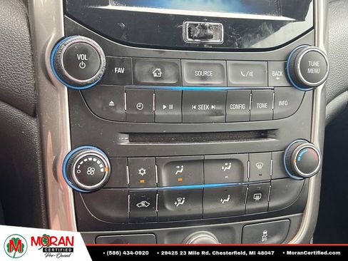 Used 2015 Chevrolet Malibu LT FWD image 19