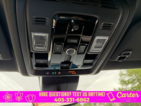 New 2026 Chevrolet Suburban High Country image 17