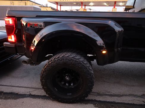 Used 2021 Ford F350 Lariat w/ Lariat Ultimate Package image 21