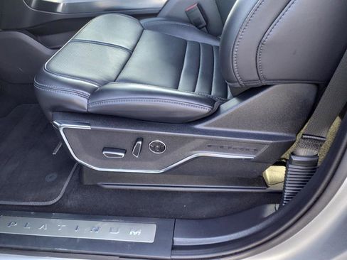 Used 2024 Ford F150 Platinum w/ Equipment Group 702A High image 12