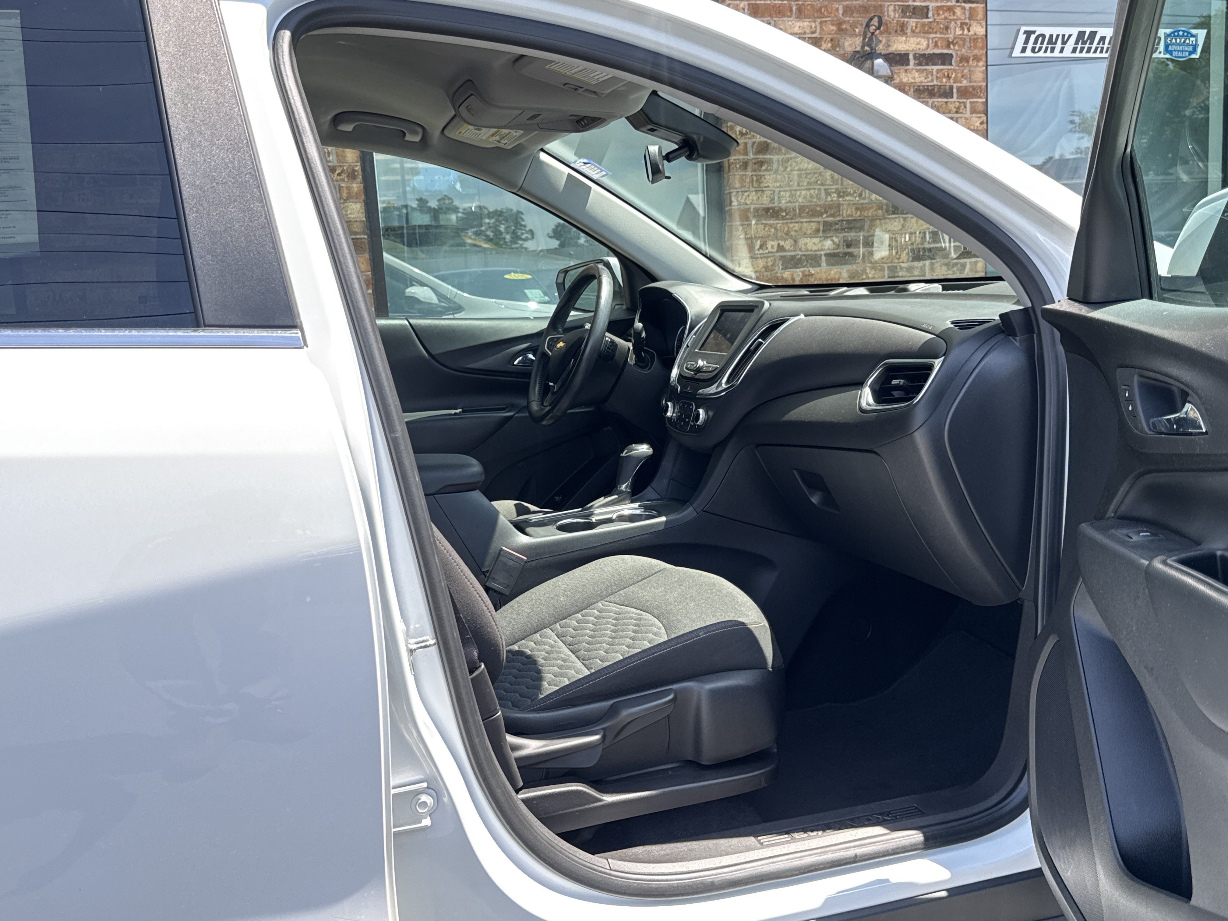 Used 2021 Chevrolet Equinox LT AWD/4WD image 10