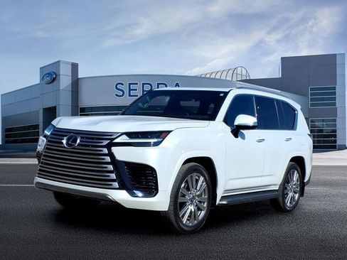 Used 2023 Lexus LX 600 4WD w/ Accessory Package (Z1) image 1