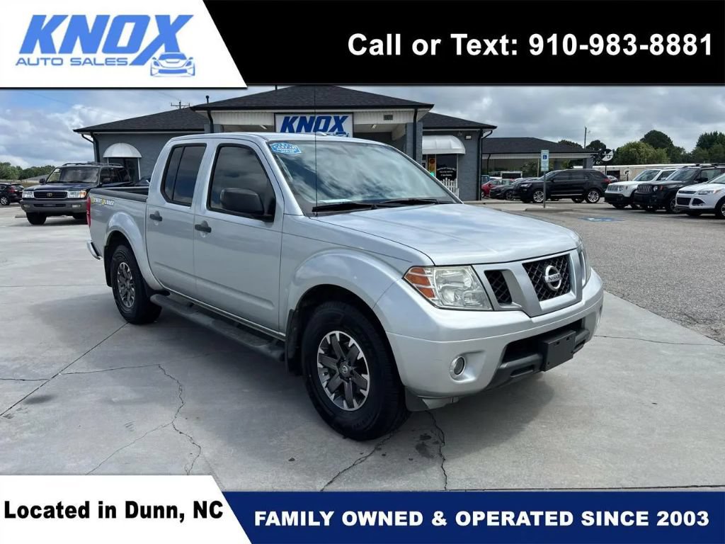 Used 2018 Nissan Frontier SV RWD image 1
