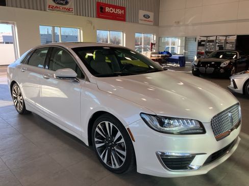 Used 2018 Lincoln MKZ Reserve w/ Climate Package image 3