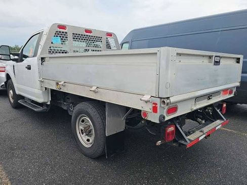 Used 2019 Ford F250 XL RWD image 3