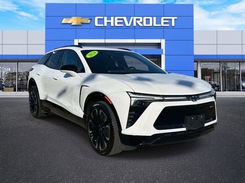 Certified 2024 Chevrolet Blazer EV RS image 10