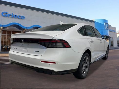 New 2026 Honda Accord EX-L image 7