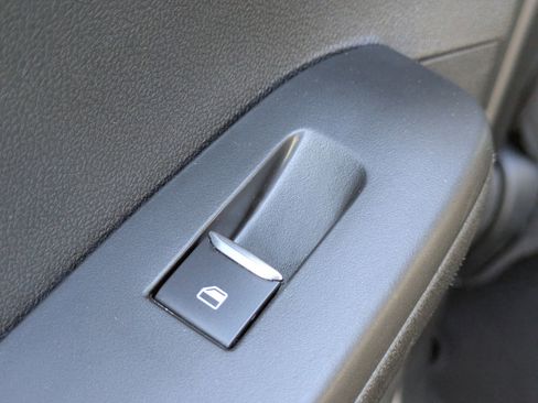 Used 2022 Ford Escape SE w/ Cold Weather Package image 24