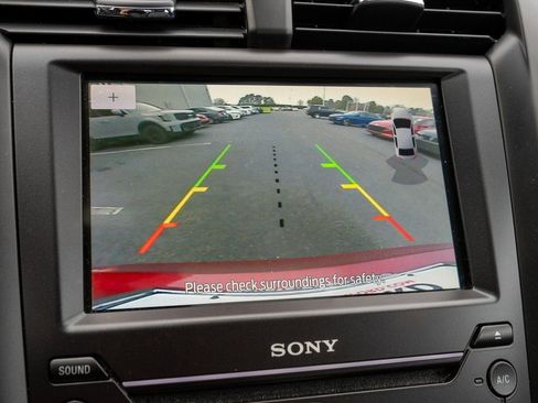 Used 2020 Ford Fusion Energi Titanium image 9