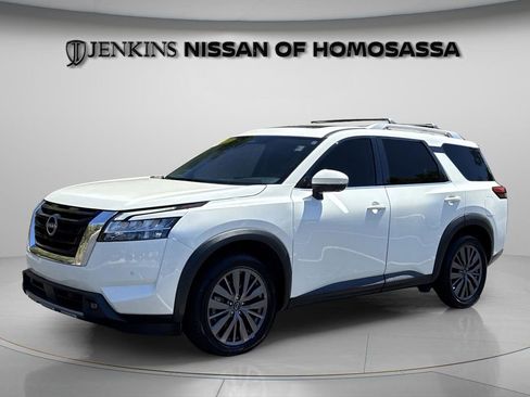 Certified 2023 Nissan Pathfinder SL w/ SL Premium Package image 10