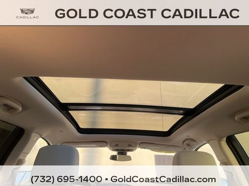 Certified 2022 Cadillac XT5 Premium Luxury w/ LPO, Floor Liner Package image 11