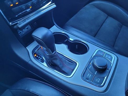 Certified 2019 Jeep Grand Cherokee Trailhawk AWD/4WD image 13