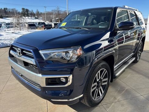 Used 2023 Toyota 4Runner Limited image 3