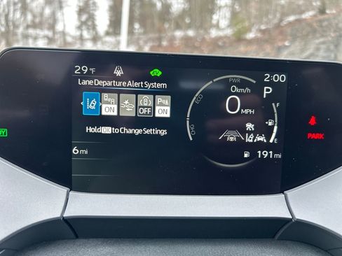 New 2026 Toyota Prius AWD image 9