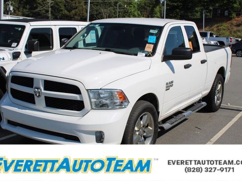 Used 2019 RAM 1500 Express w/ Express Value Package AWD/4WD image 1