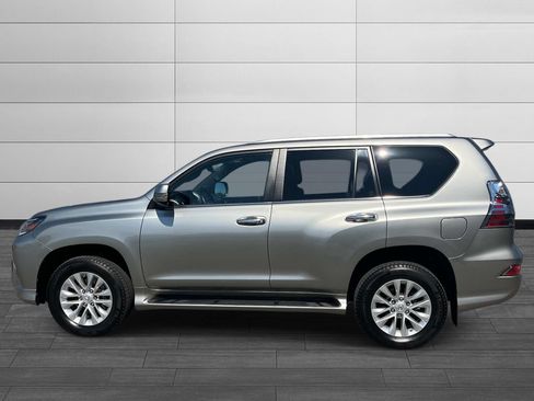 Used 2023 Lexus GX 460 Premium w/ Premium Plus Package AWD/4WD image 2