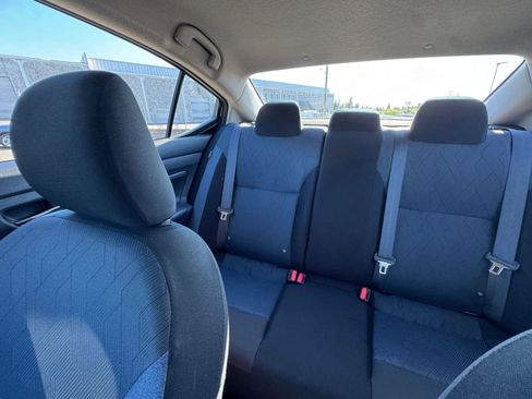 Used 2025 Nissan Versa SV image 37