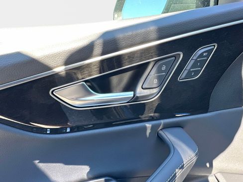 New 2026 Audi Q8 Premium Plus AWD/4WD image 18
