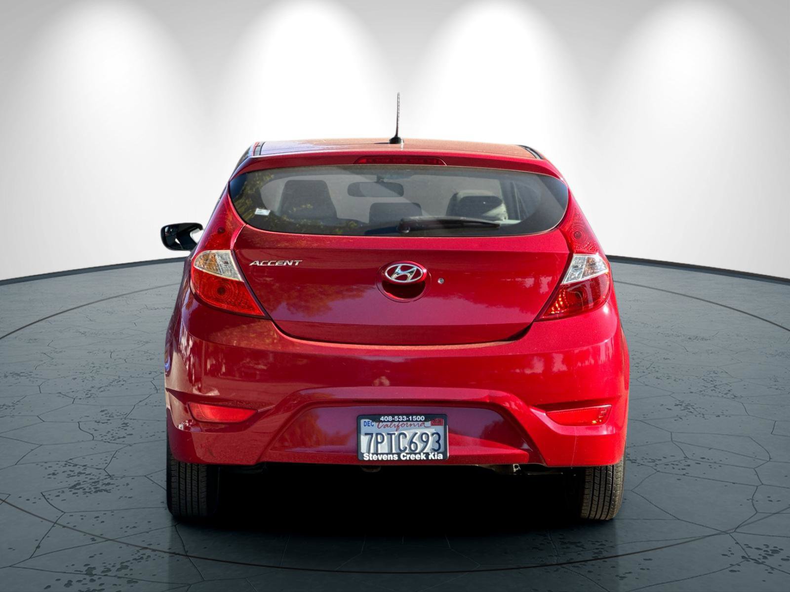Used 2016 Hyundai Accent SE FWD image 5