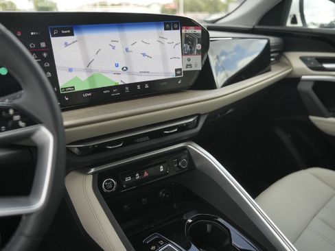 New 2025 Audi Q5 Premium image 9