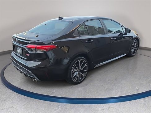 Used 2020 Toyota Corolla XSE image 6