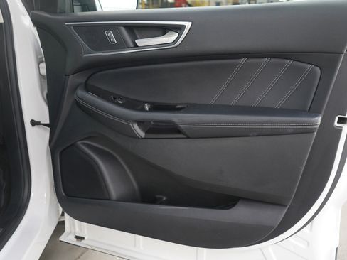 Used 2018 Ford Edge Sport w/ Equipment Group 401A image 9