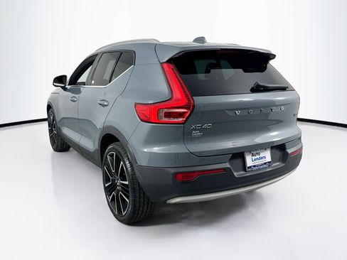 Used 2022 Volvo XC40 T5 Inscription w/ Advanced Package AWD/4WD image 7
