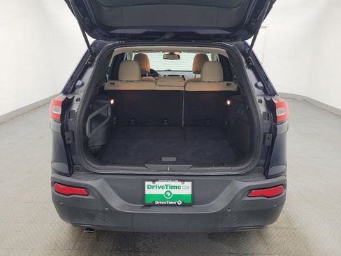 Used 2016 Jeep Cherokee Latitude w/ Safety/Convenience Group image 29