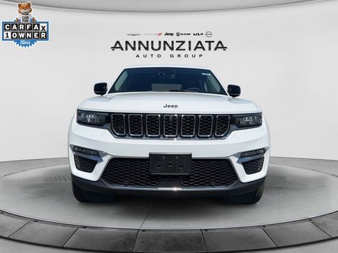Used 2023 Jeep Grand Cherokee Limited w/ Luxury Tech Group II AWD/4WD image 8