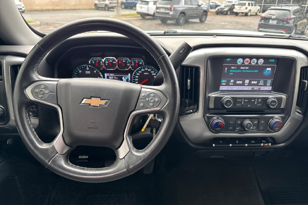 Used 2017 Chevrolet Silverado 1500 LT w/ All Star Edition AWD/4WD image 18