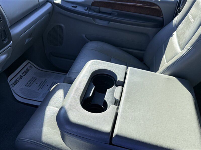 Used 2004 Ford F250 Lariat AWD/4WD image 25