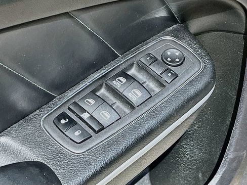 Used 2023 Dodge Charger R/T w/ Plus Group RWD image 18