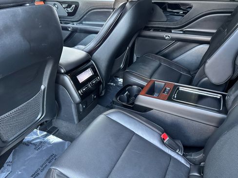 Certified 2023 Lincoln Aviator Grand Touring w/ Equipment Group 301A image 12