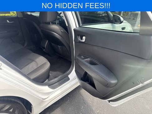 Used 2017 Kia Optima LX w/ Option Group 014 FWD image 30