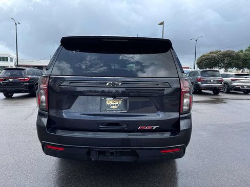 Used 2024 Chevrolet Suburban RST RWD image 6