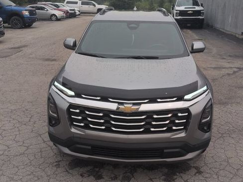 Used 2025 Chevrolet Equinox LT w/ Convenience Package II AWD/4WD image 24