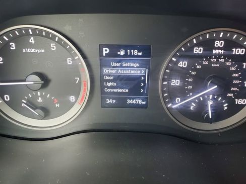 Used 2020 Hyundai Tucson Value w/ Cargo Package image 26